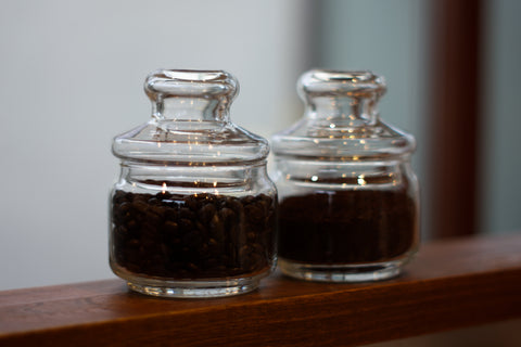 コーヒー豆の保存 豆か粉か問題